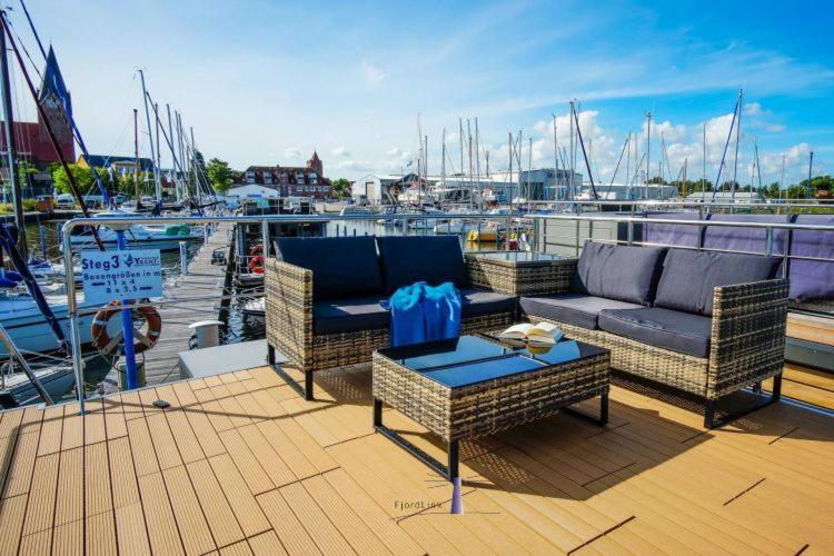 Hausboot Fjord Polaris Mit Biosauna In บาร์ท ภายนอก รูปภาพ